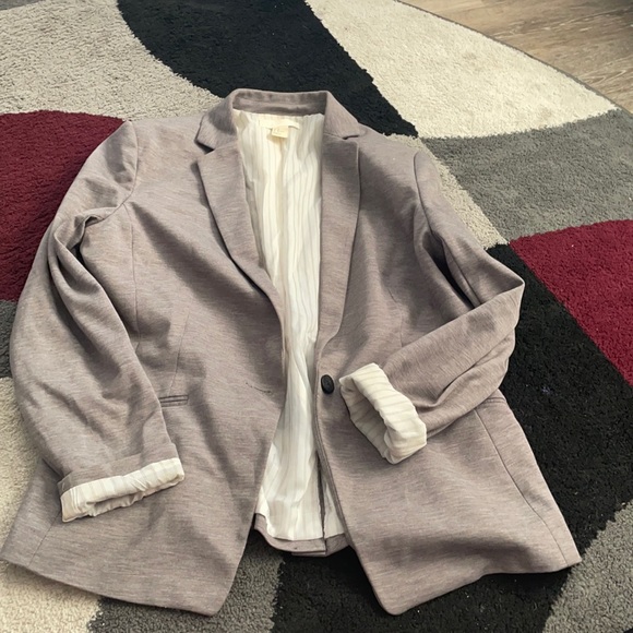 Light grey blazer